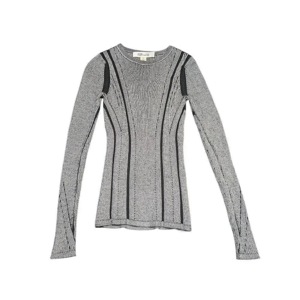 Diane von Furstenberg Ribbed Knit Merino Wool and silk blend sweater with long s